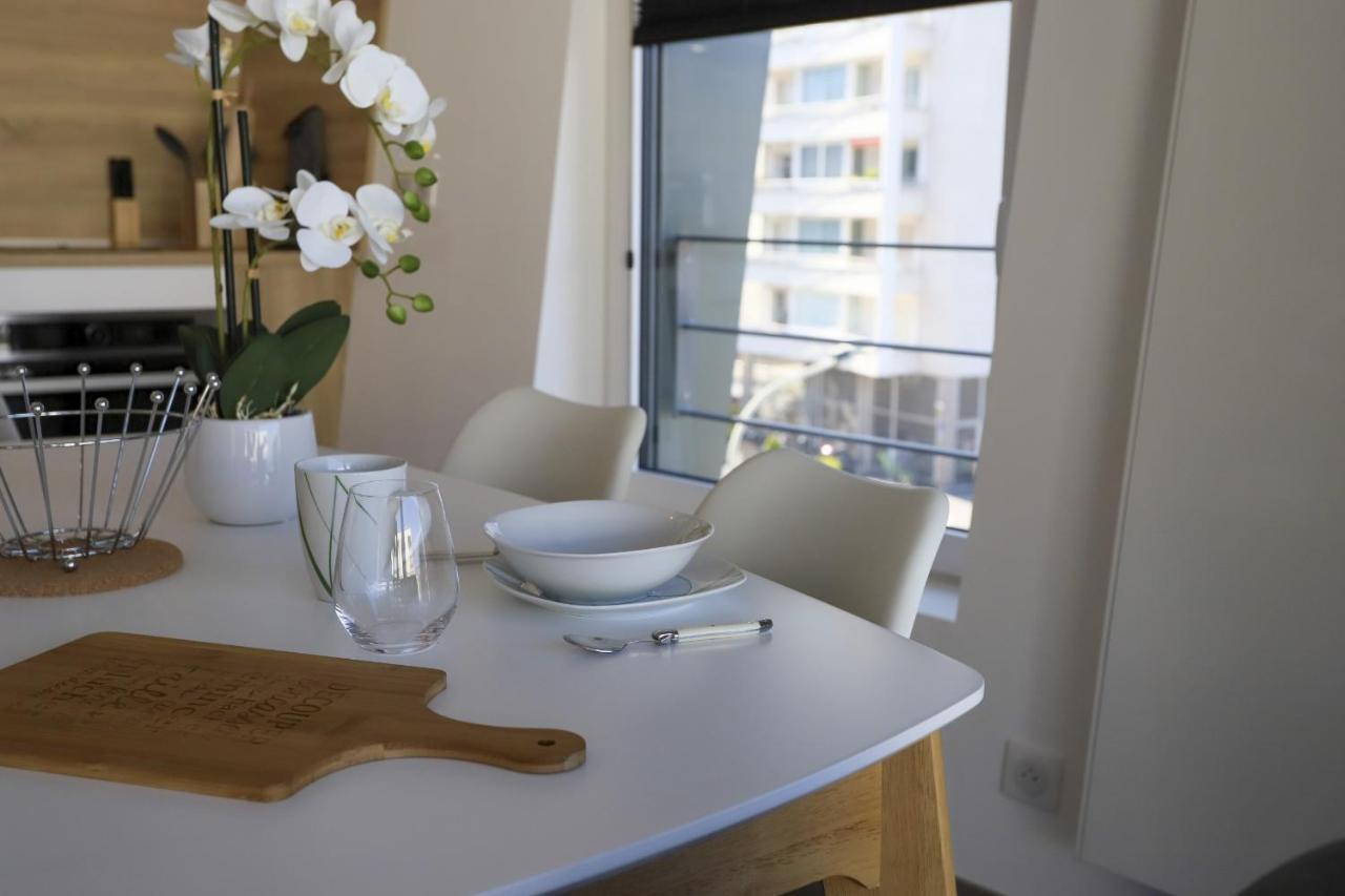 La Plume Vue Lac 3 Etoiles - Garage Prive, Secteur Recherche, Moderne & Tout Equipe, 6 Personnes Annecy Exterior foto
