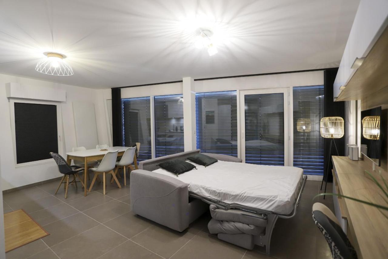 La Plume Vue Lac 3 Etoiles - Garage Prive, Secteur Recherche, Moderne & Tout Equipe, 6 Personnes Annecy Exterior foto