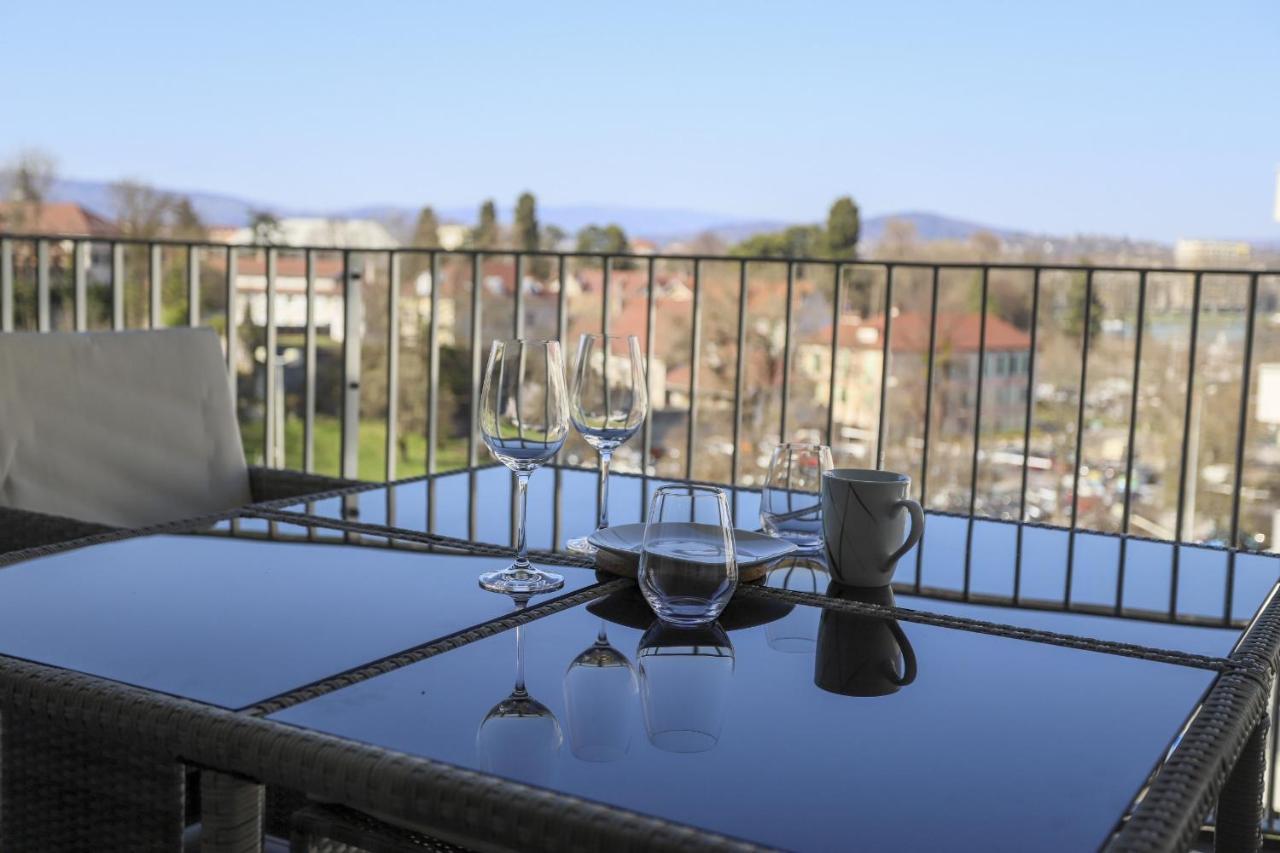 La Plume Vue Lac 3 Etoiles - Garage Prive, Secteur Recherche, Moderne & Tout Equipe, 6 Personnes Annecy Exterior foto