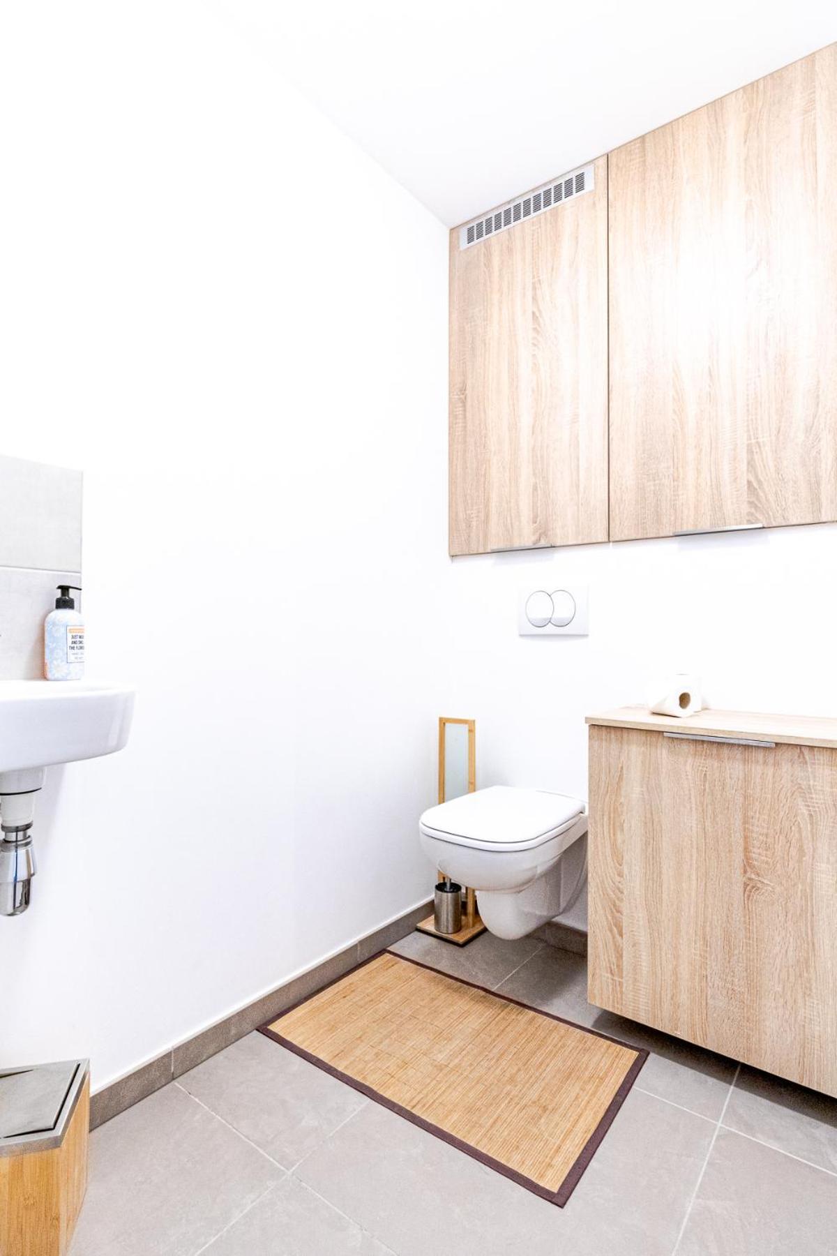 La Plume Vue Lac 3 Etoiles - Garage Prive, Secteur Recherche, Moderne & Tout Equipe, 6 Personnes Annecy Exterior foto